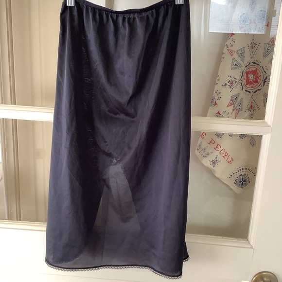 Vintage Black Short Slip Skirt - Picture 1 of 8